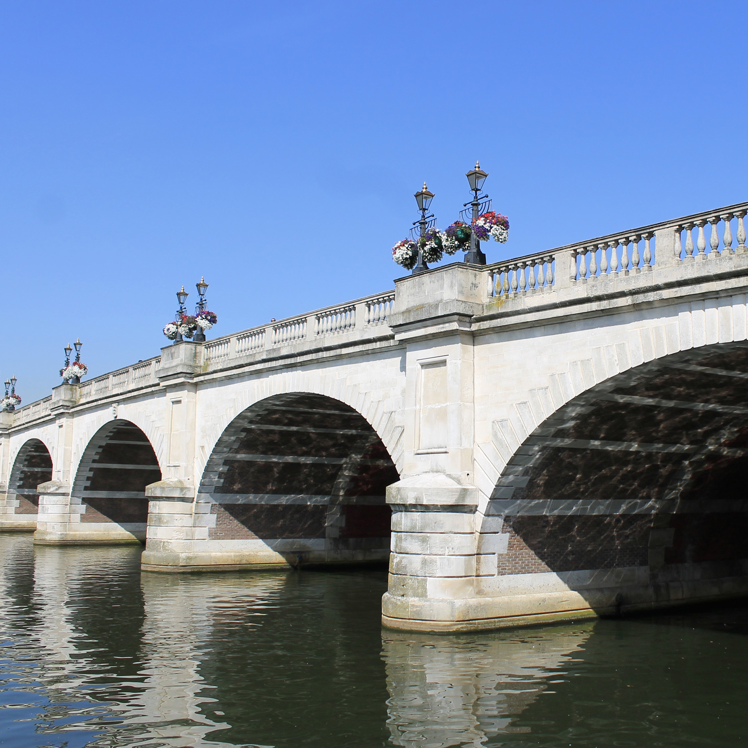 Learn English At Home LEAH Kingston, South West London